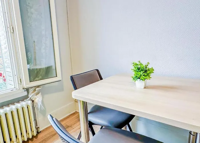 Appartement Au 3e étage Au Coeur De *